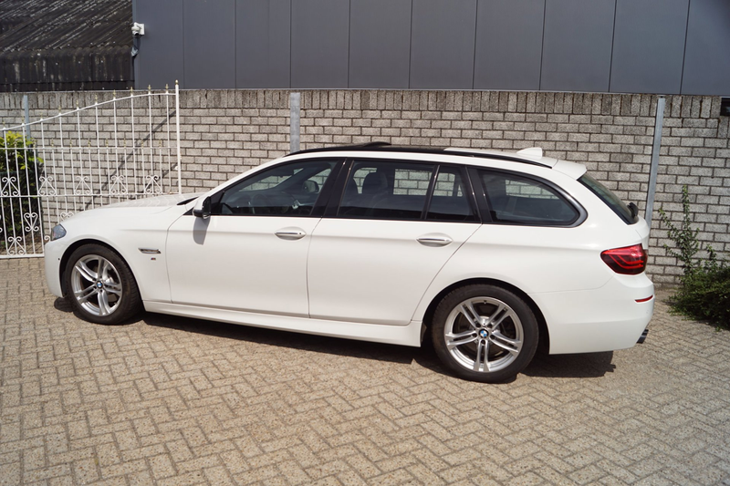 BMW 520 5-serie Touring 520i M Sport Edition Autom Panodak — photo 23