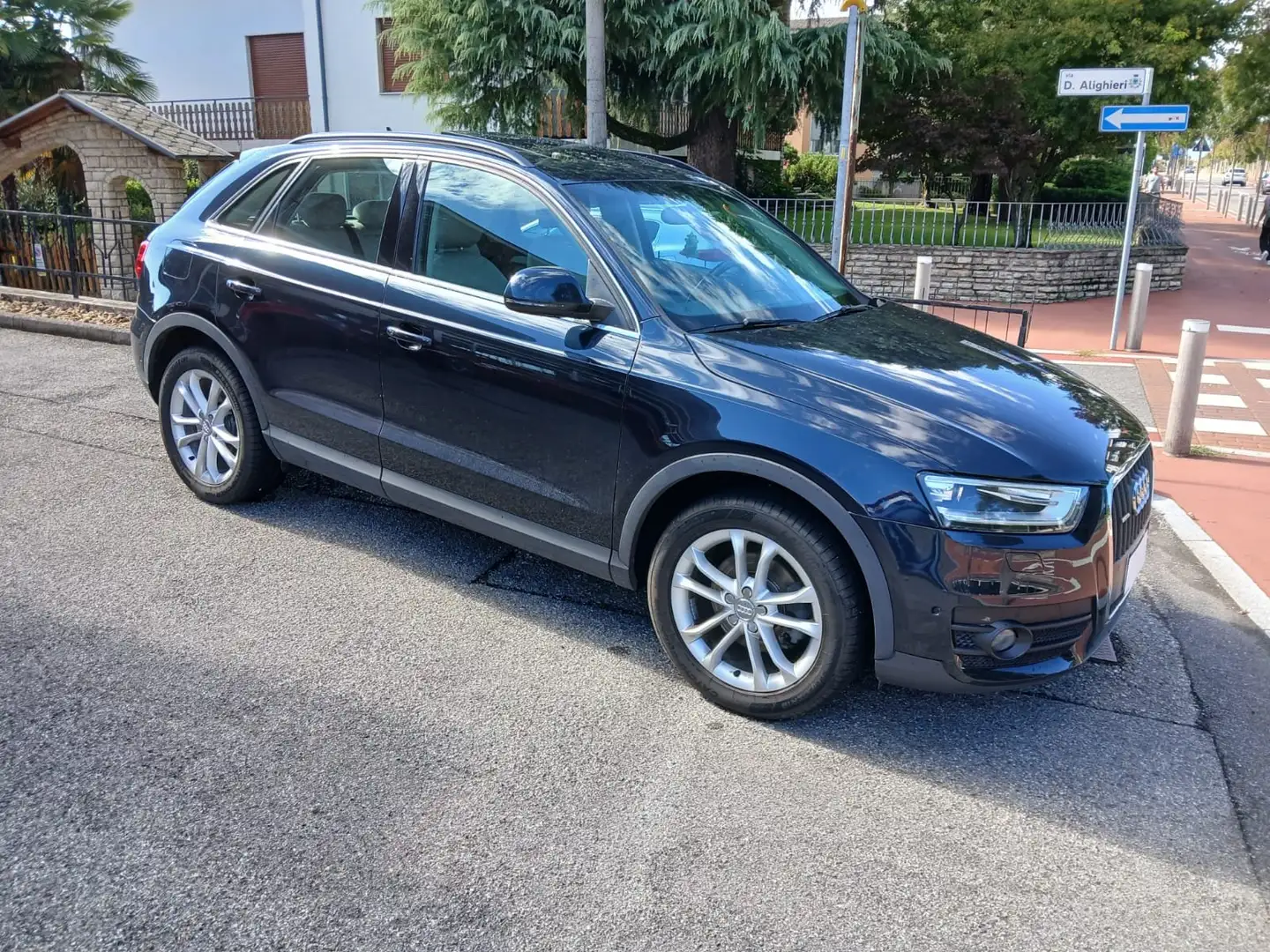 Audi Q3 Q3  2.0 tdi Advanced Plus quattro 177cv s-tronic Blu/Azzurro - 2