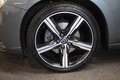Volvo V60 T3 153pk AUT6 R-Design Nordic+ Trekhaak 1500kg/ Cr Grau - thumbnail 3