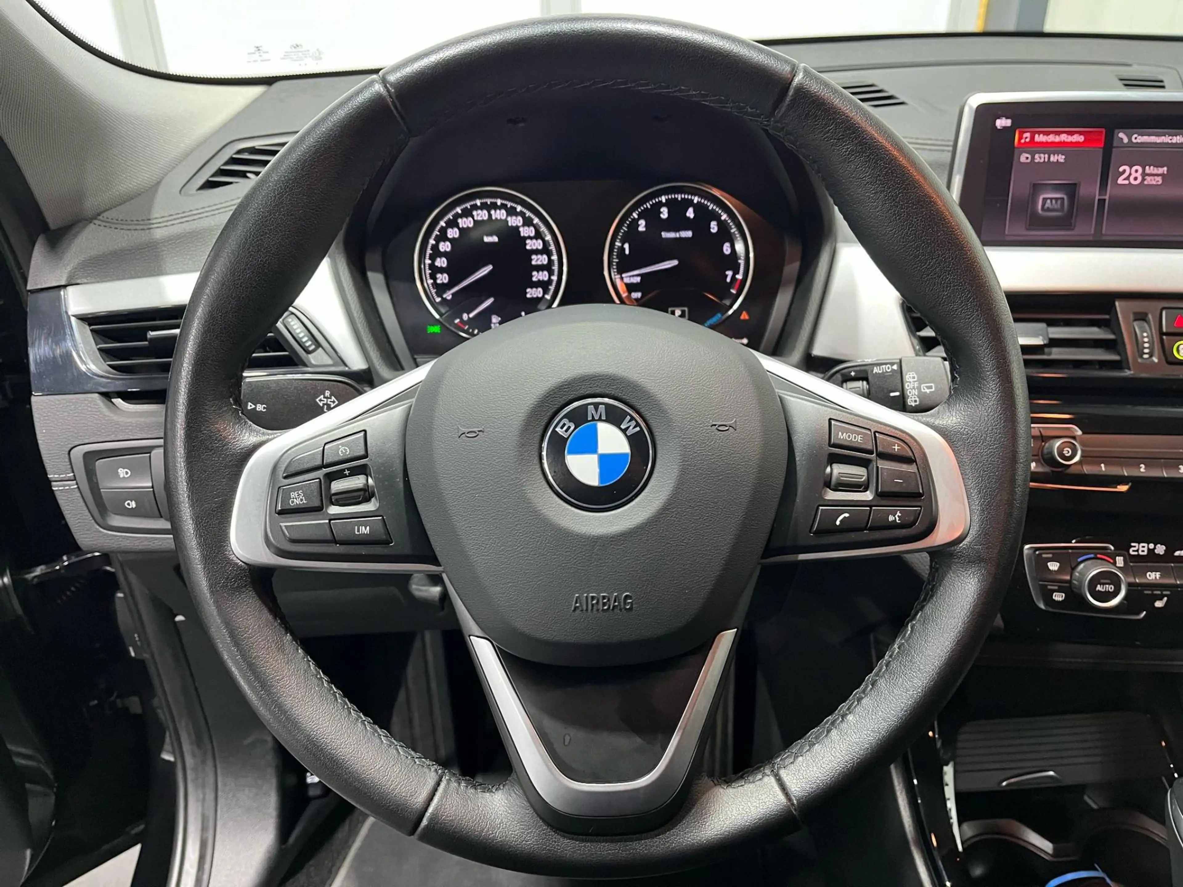 BMW X2 XDrive25e Executive Automaat / Navigatie full map — photo 14