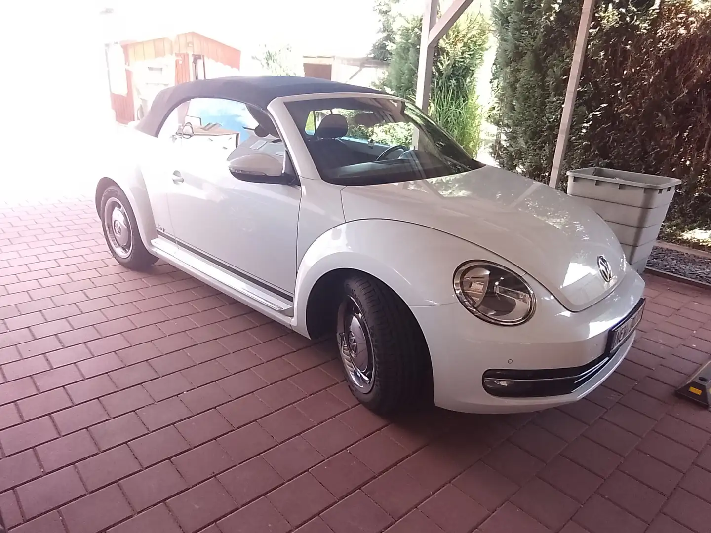 Volkswagen Beetle Cabrio 2.0 TDI 150PS sehr guter Zustand Alb - 1