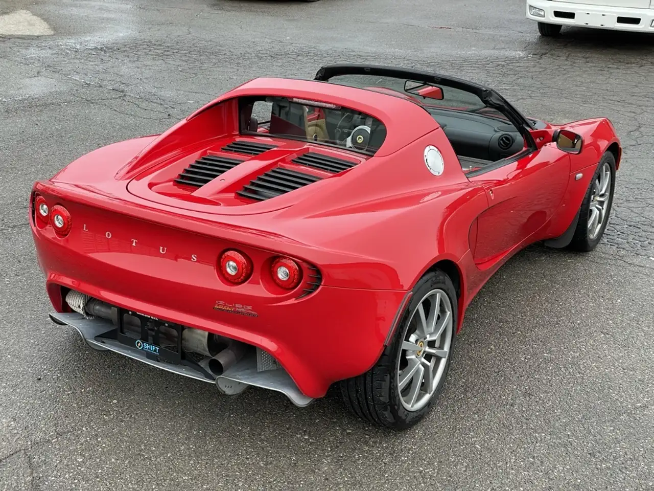 Lotus Elise снимка Lotus Elise