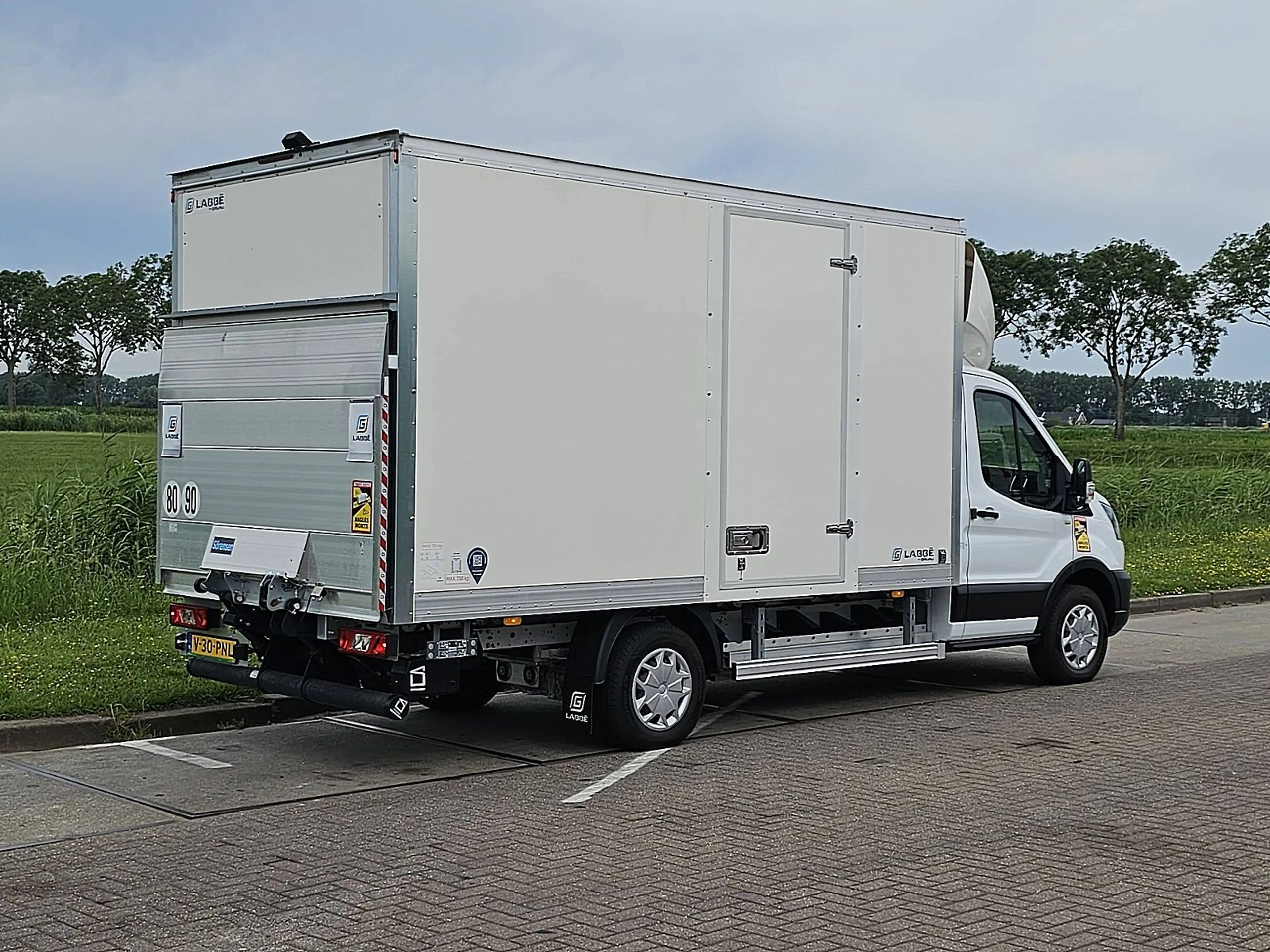 Ford E-Transit 390 L3 184 KW LAADKL — photo 3