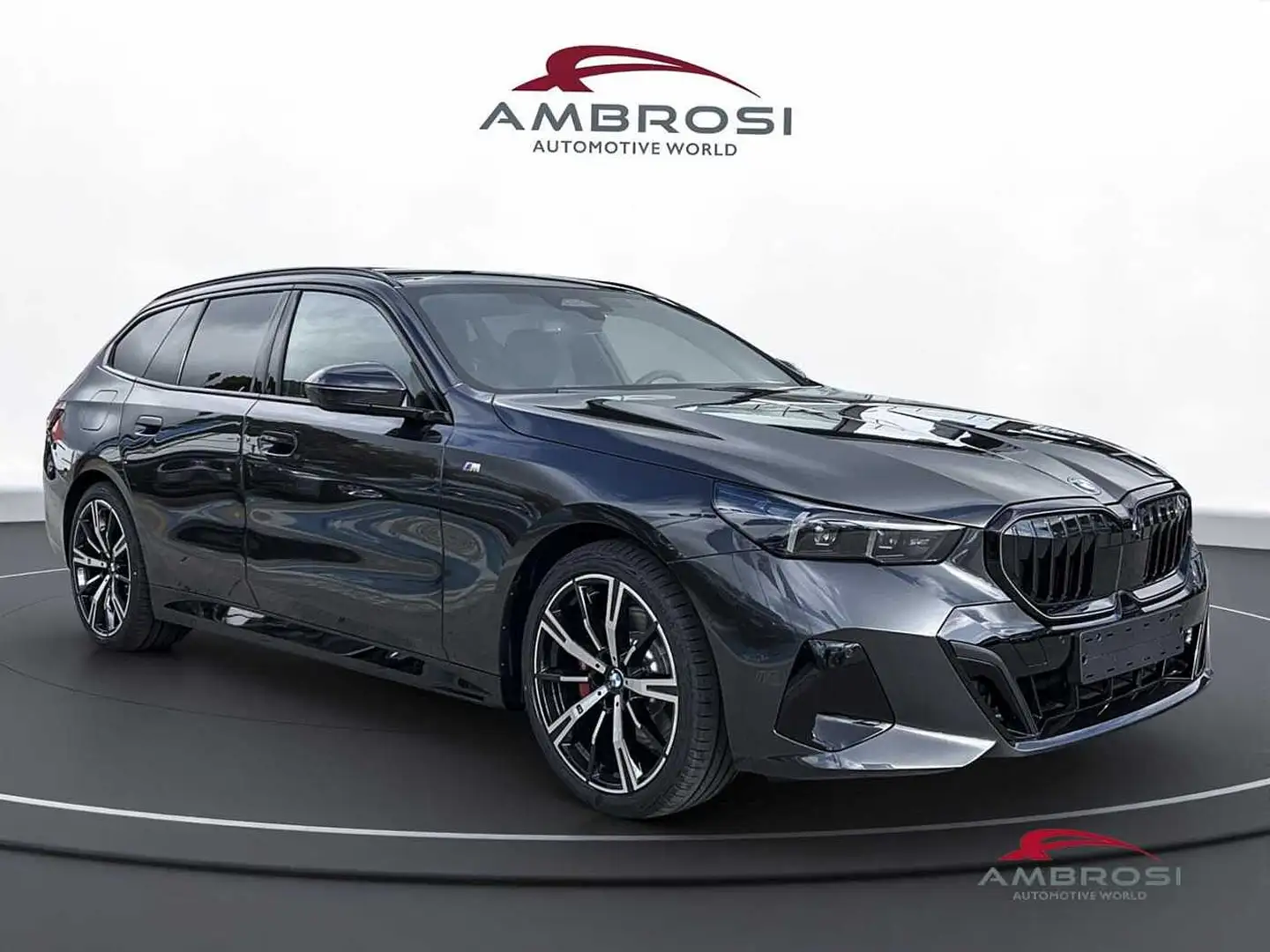 BMW 520 Touring 520d xDrive Touring Msport Pro Innovation Grey - 2