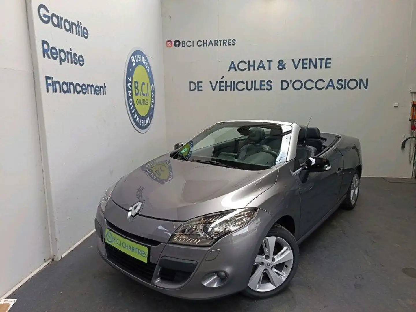 Renault Megane III 1.2 TCE 130CH ENERGY EXCEPTION Gris - 1