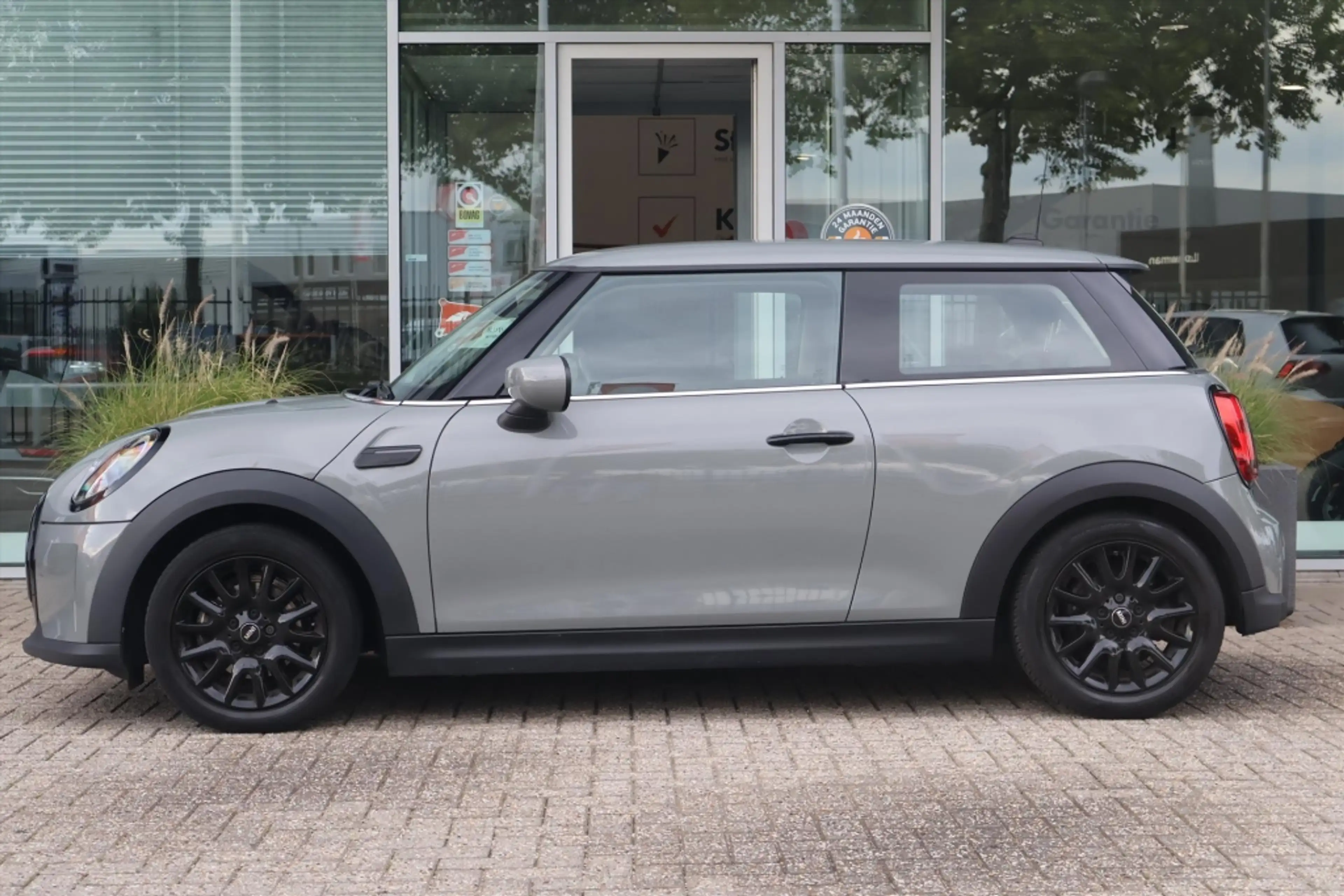 MINI One Mini 3-Deurs (f56) 1.5 Business Edition 102pk | LE — photo 13