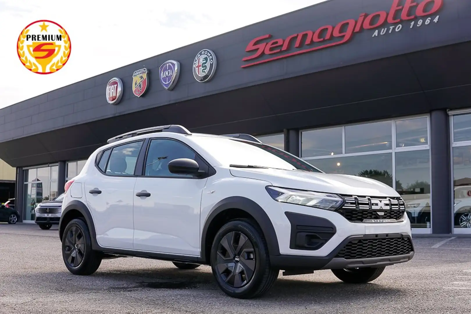 Dacia Sandero Stepway 1.0 100cv tce Essential Eco-g GPL Bílá - 1