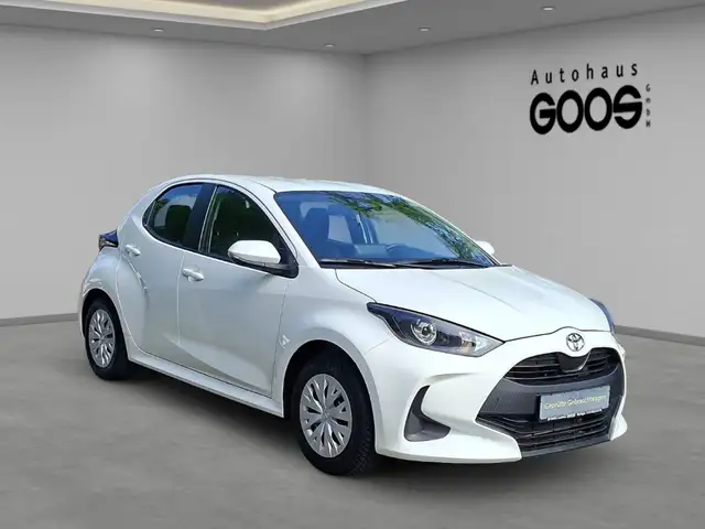 Toyota Yaris view 7