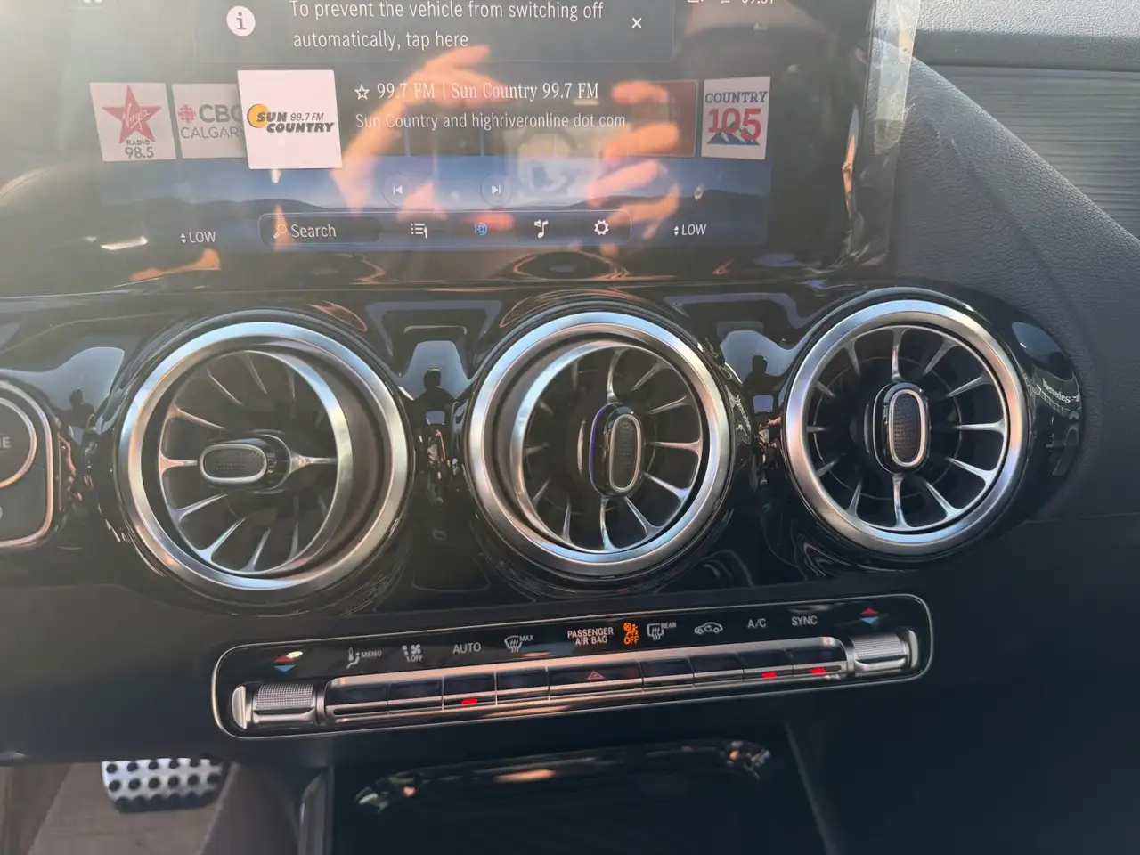 Mercedes-Benz GLA снимка Mercedes-Benz GLA