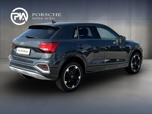 Audi Q2 view 4