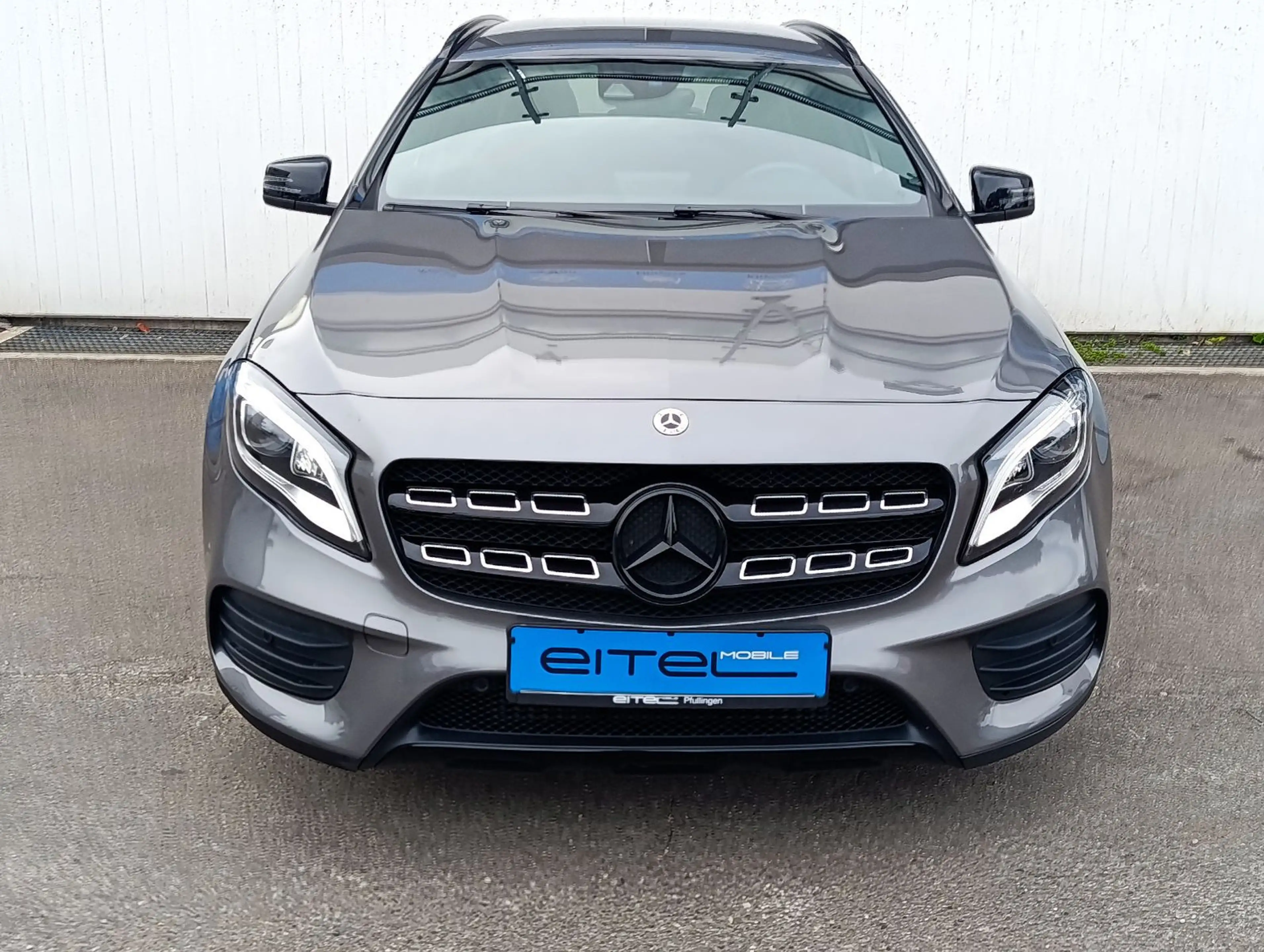 Mercedes-Benz GLA 220 4Matic AMG Kamera Leder Navi LED — photo 5