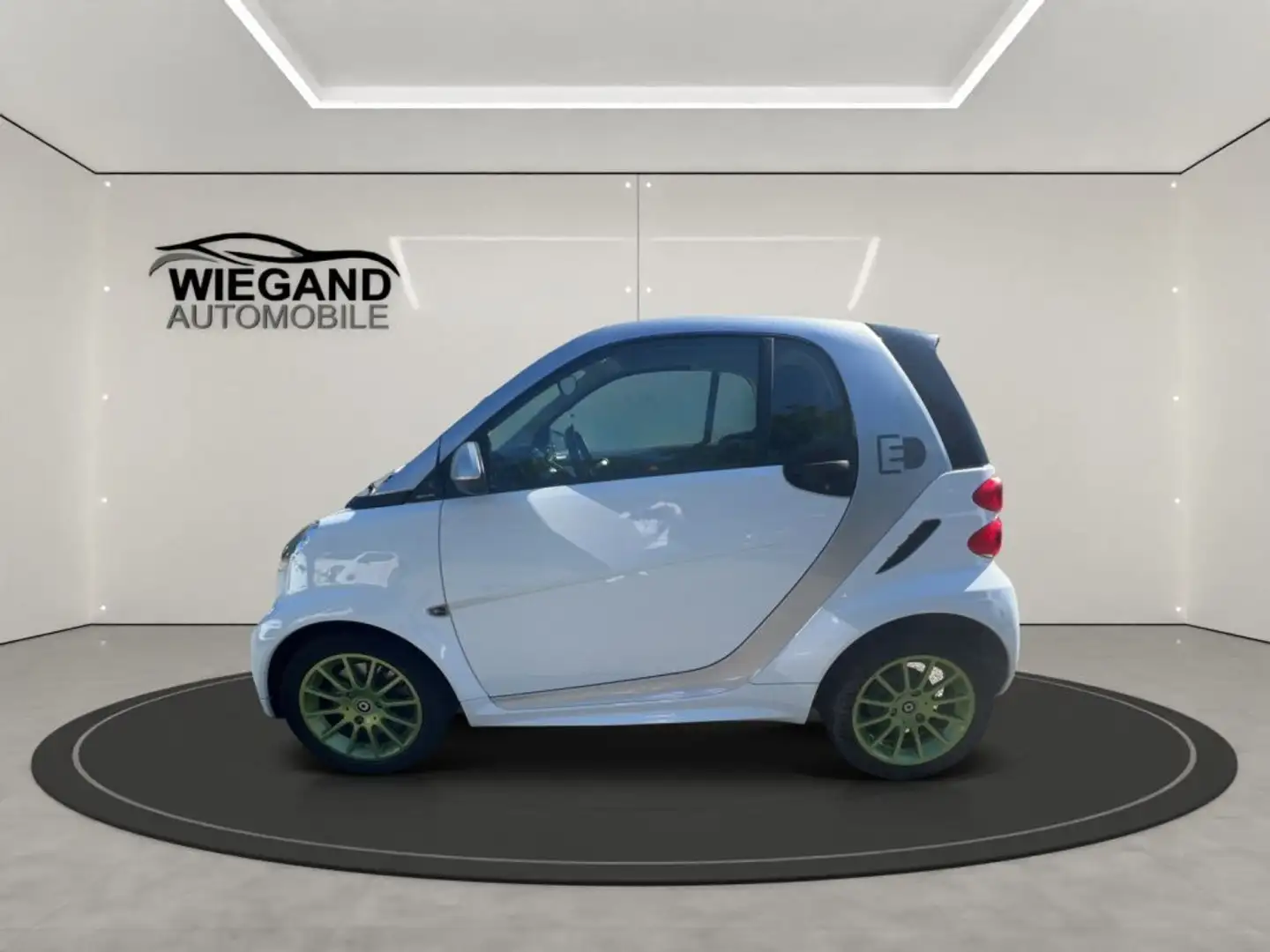 smart forTwo fortwo coupe electric drive edition citybe Weiß - 2