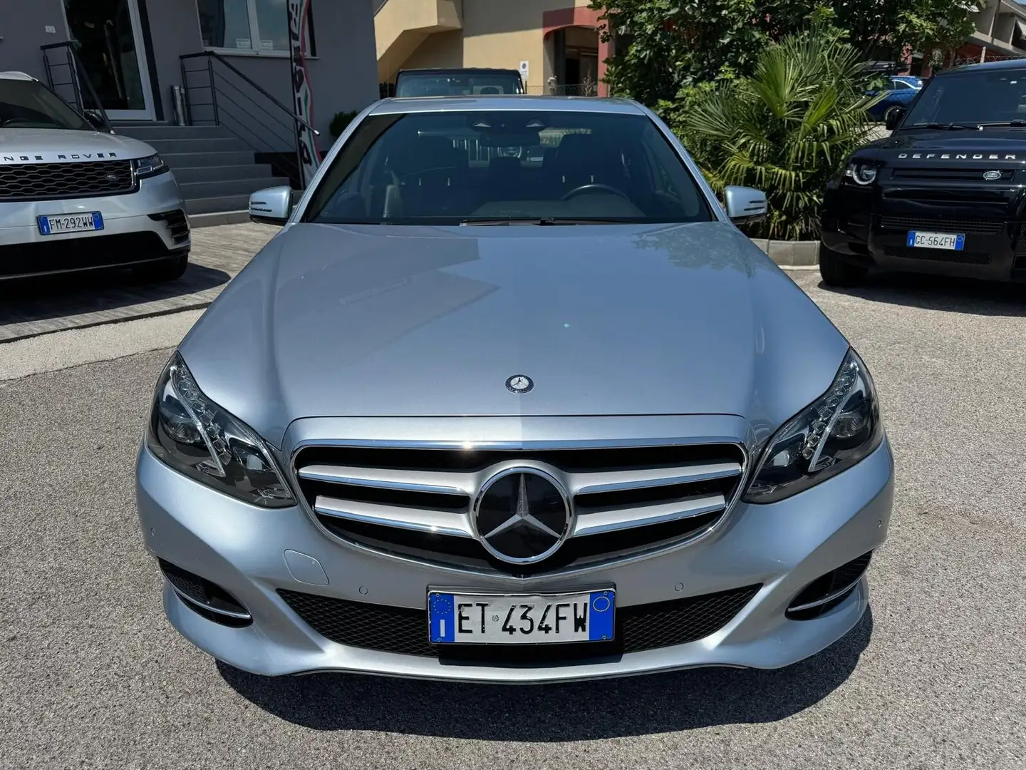 Mercedes-Benz E 300 E BlueTEC HYBRID Premium Argent - 2