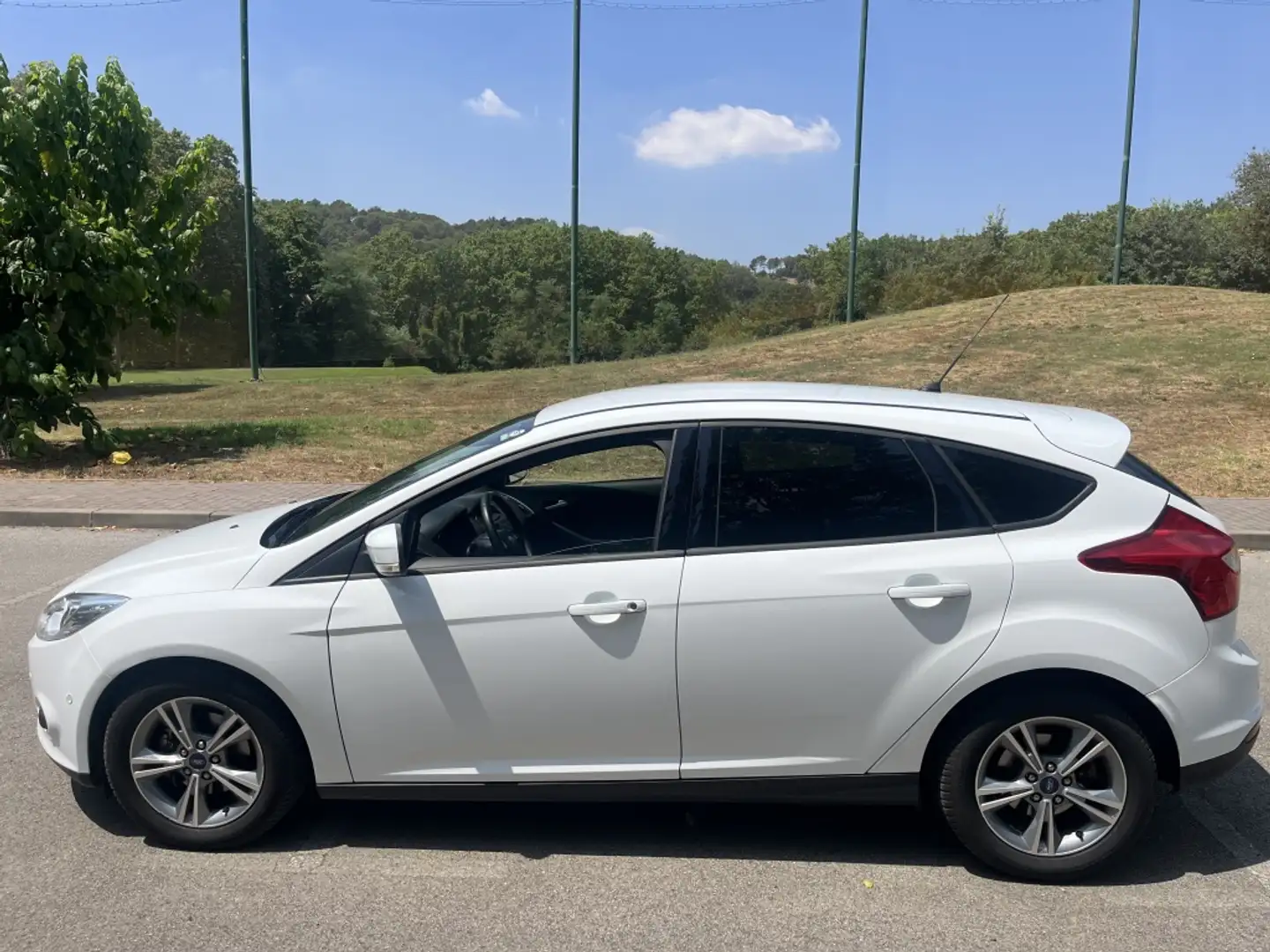 Ford Focus 1.6TDCi Edition 115 Blanc - 2