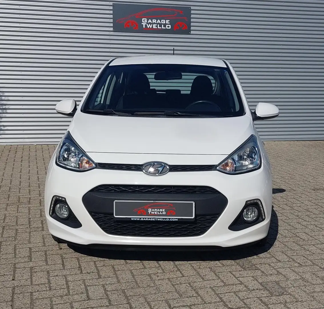 Hyundai i10 1.0i FiFA World cup edition , airco, stoel verwarm Blanc - 2