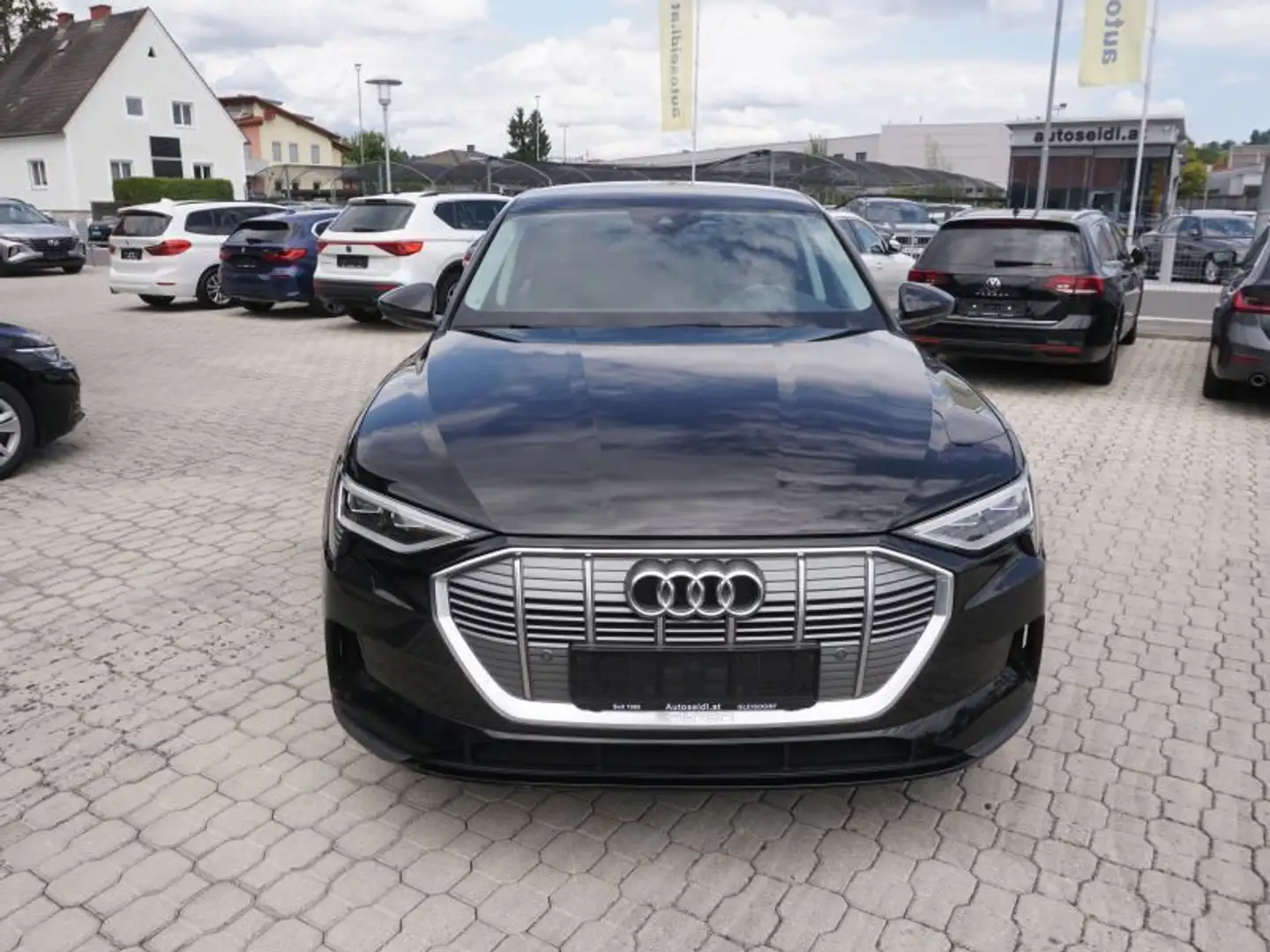 Audi e-tron 55 quattro *20"ALU+LED+NAVI* Schwarz - 2