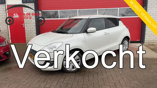 Suzuki Swift 1.2 Select TREKHAAK / AIRCO / CAMERA / CARPLAY / S