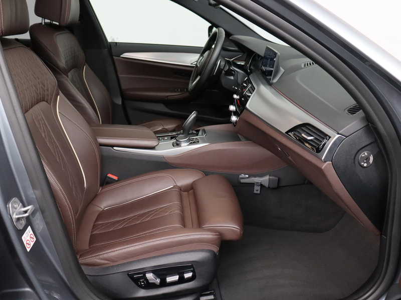 BMW 540 5-serie Touring 540i xDrive High Executive | VOL! — photo 46