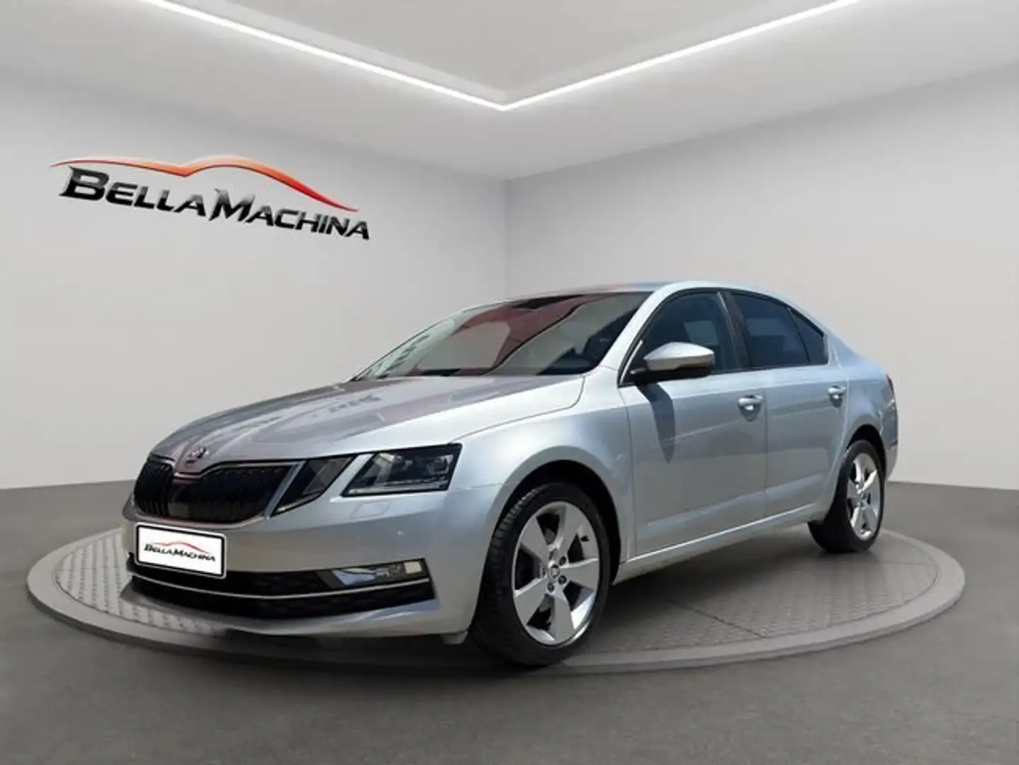 Skoda Octavia 2.0TDI CR Ambition DSG 110kW Gris - 1