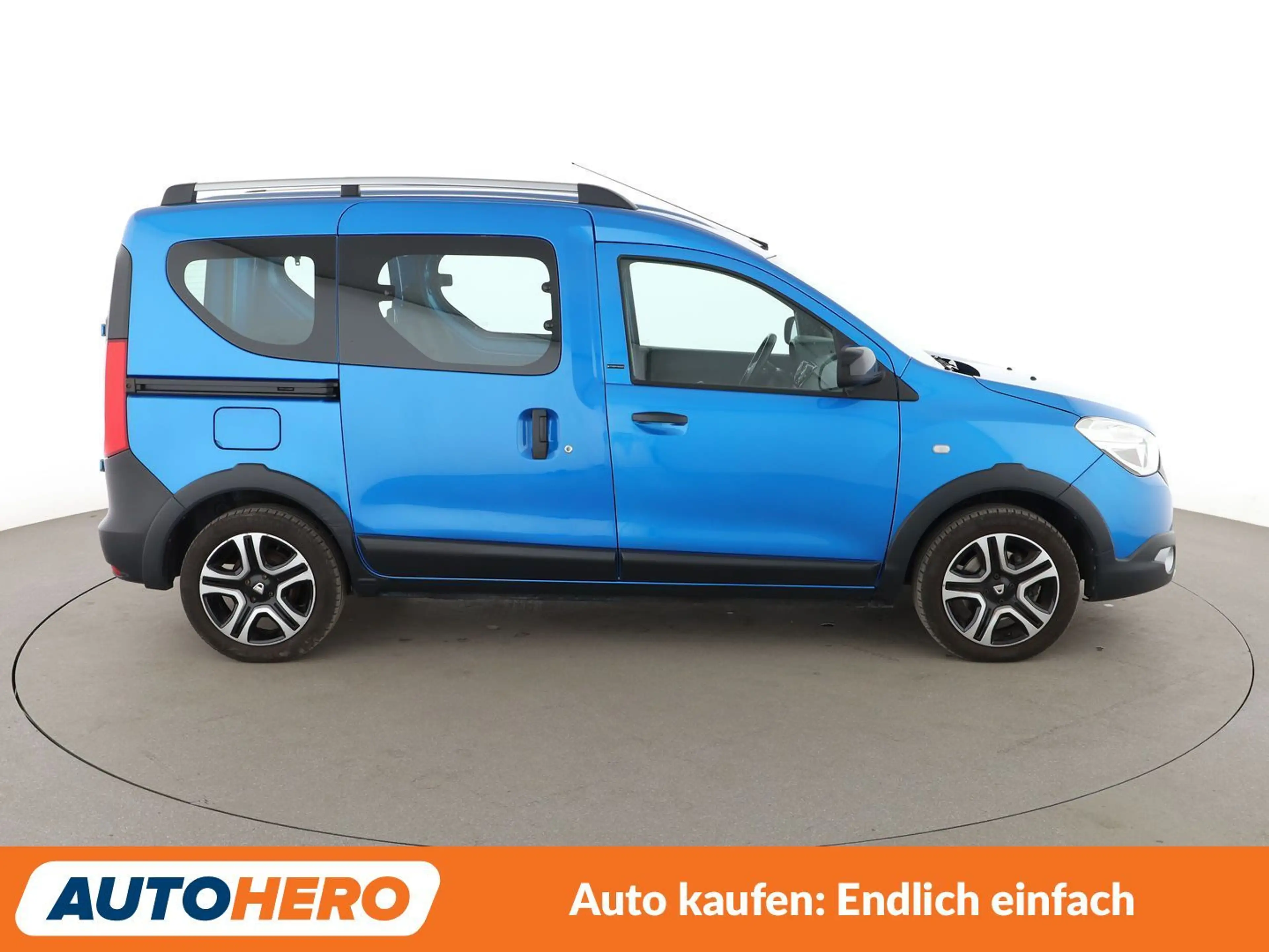 Dacia Dokker 1.2 TCe Stepway Celebration *NAVI*PDC*TEMPO*SHZ* — photo 7