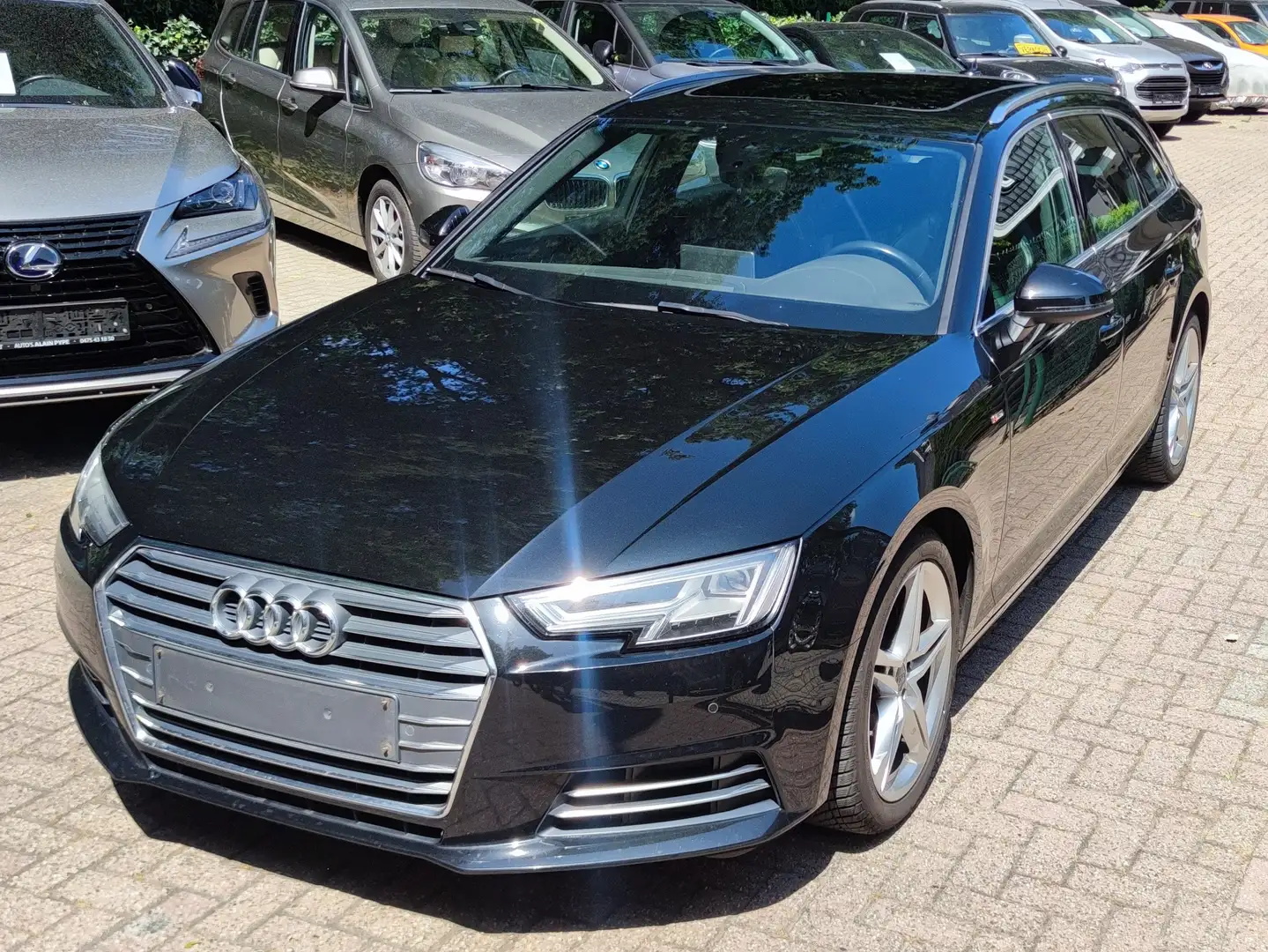 Audi A4 Avant 2.0 TDi Design S tronic !!! NIEUWSTAAT !!! Noir - 1