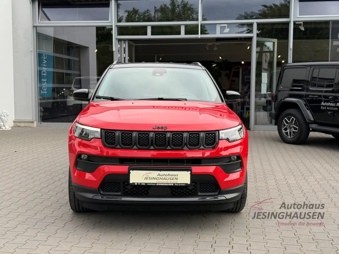 Jeep Compass Night Eagle MHEV+Navi+RFK.+Klimaaut.+ACC+LED Rot - 2
