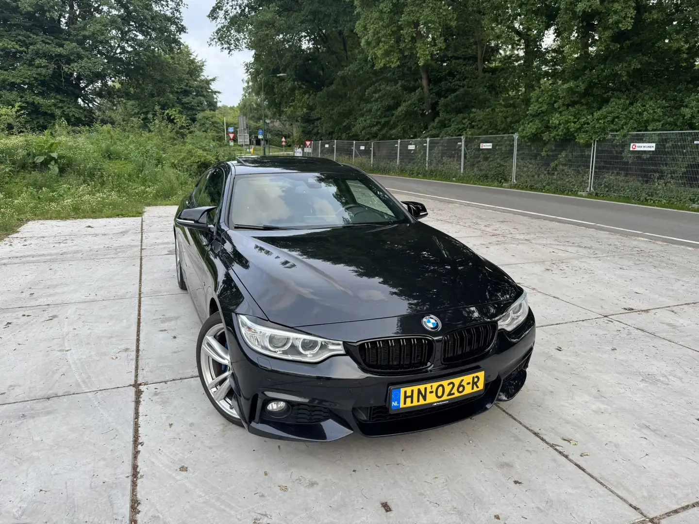 BMW 420 420 M-sport pakket Zwart - 2