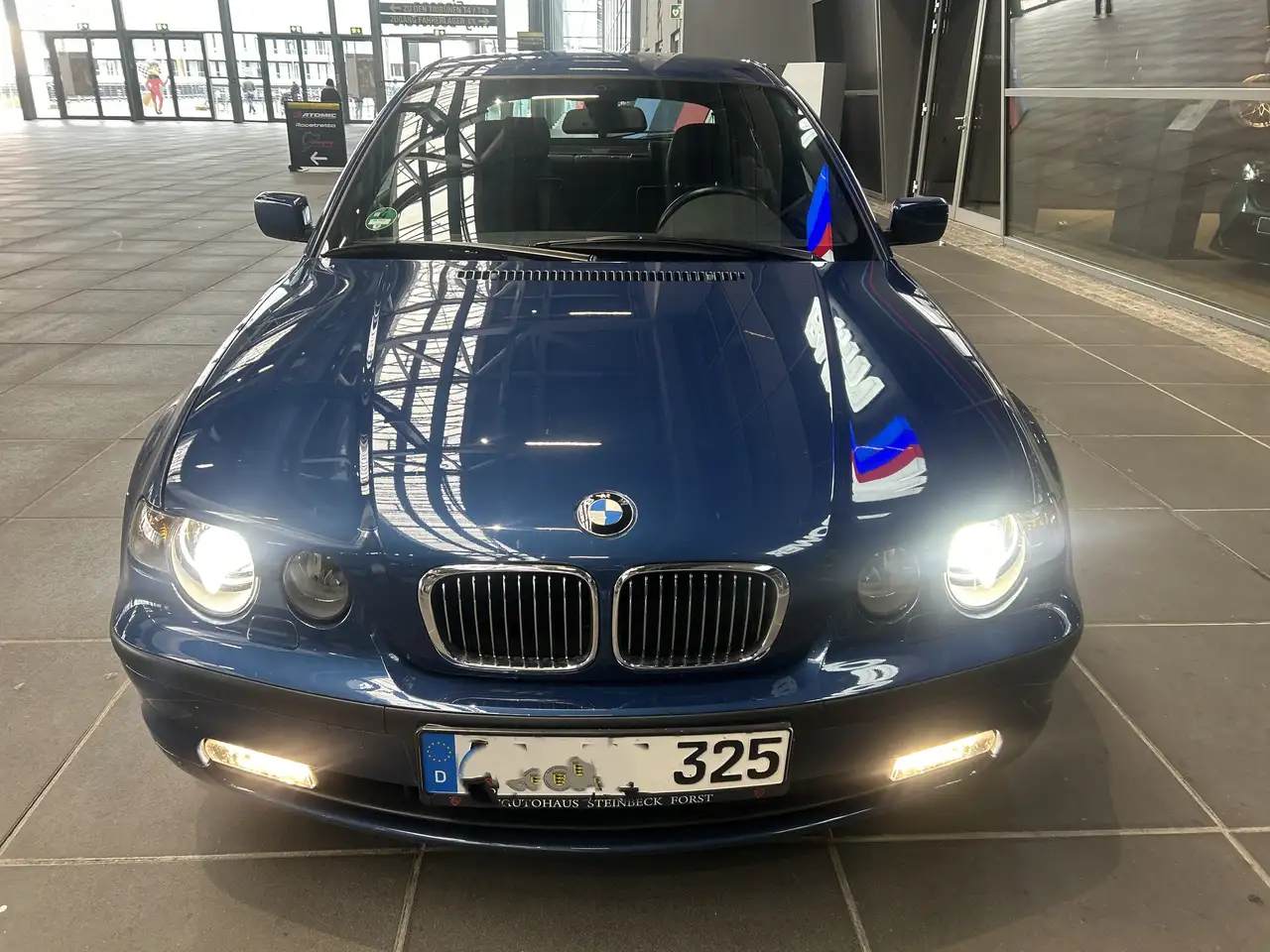 BMW 325 Ti, foto 6
