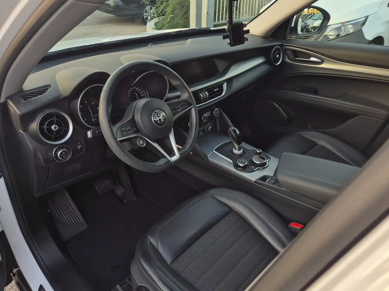 Alfa Romeo Stelvio Stelvio 2.2 t Executive Q4 210cv auto – foto 8