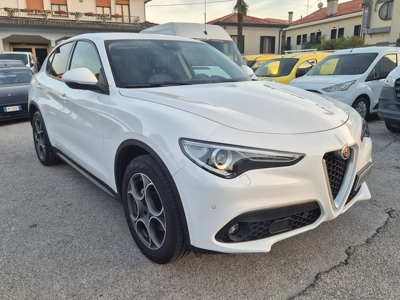 Alfa Romeo Stelvio Stelvio 2.2 t Executive Q4 210cv auto – foto 6
