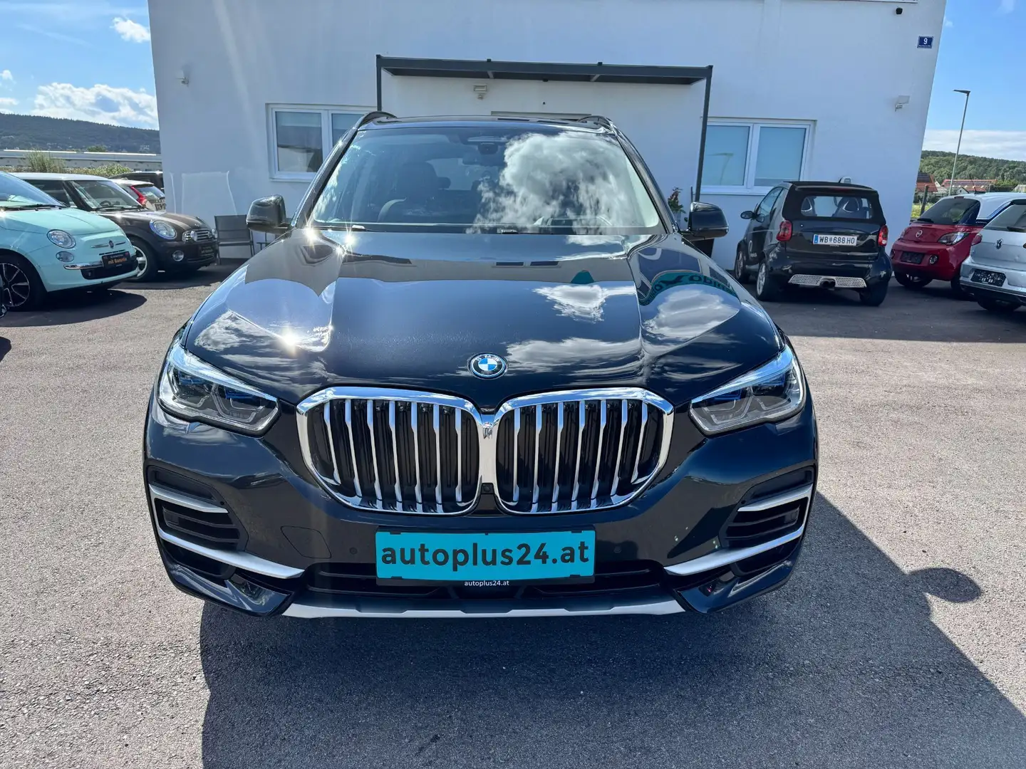 BMW X5 xDrive45e PHEV Aut. Schwarz - 2