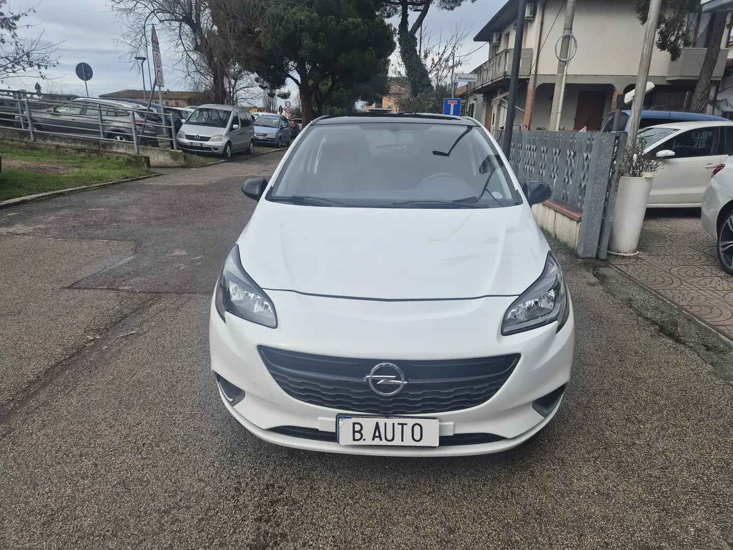 Opel Corsa Corsa V 2018 3p 1.3 cdti Innovation (cosmo) s Weiß - 2