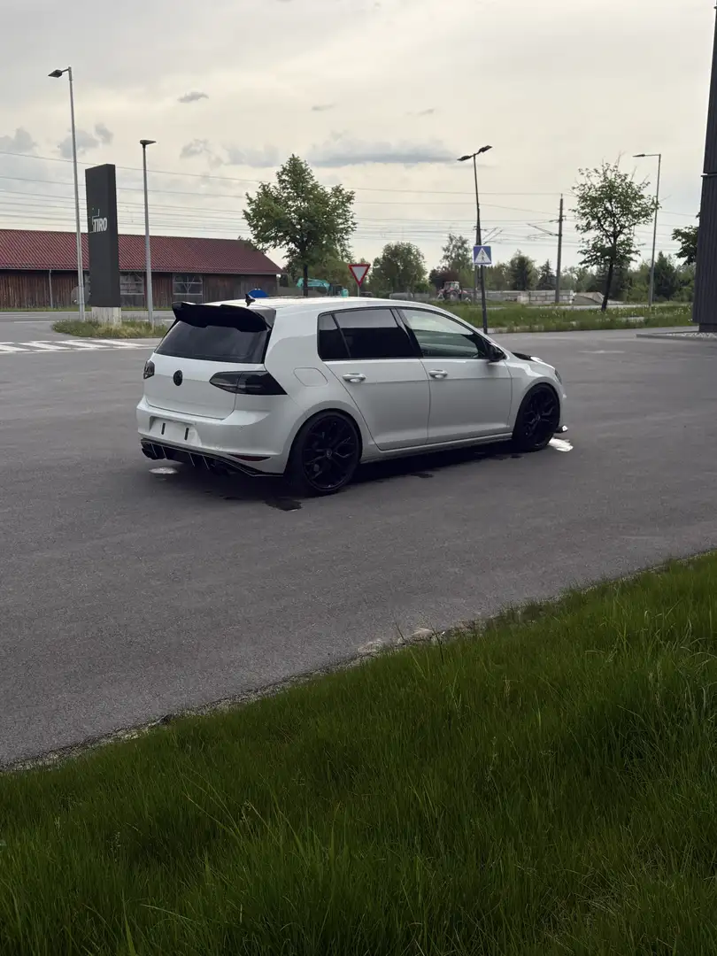 Volkswagen Golf GTI 2,0 TSI - 2