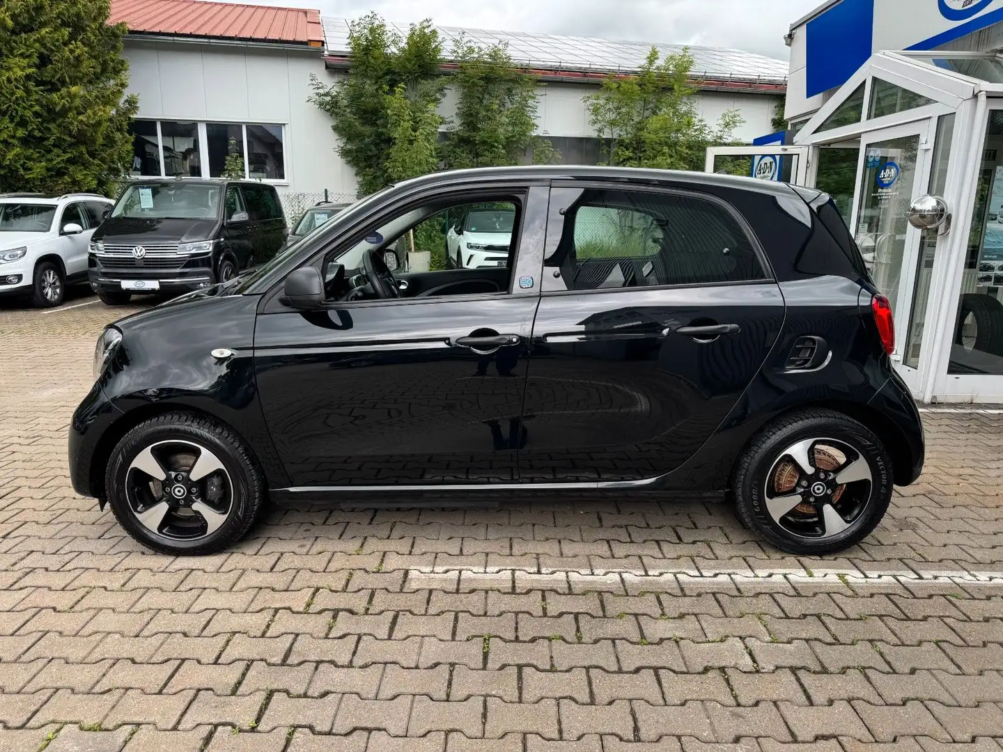 smart forFour forfour electric drive / EQ Navi Schwarz - 2