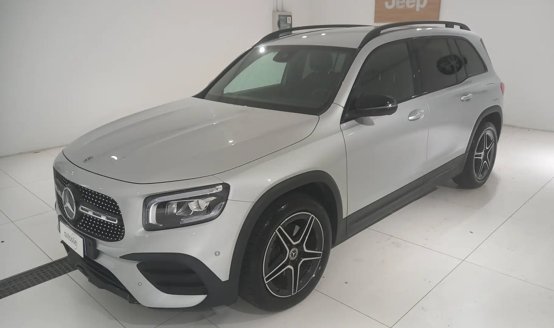 Mercedes-Benz GLB 180 180 d Premium auto Grigio - 1