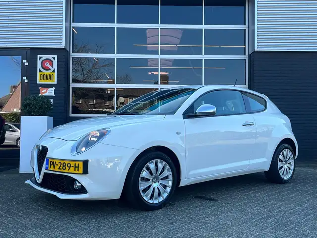 Alfa Romeo MiTo 0.9 TwinAir ECO Super, Airco, Bluetooth, Navi, PDC