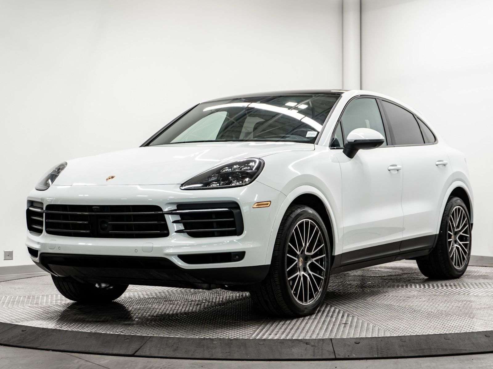 2022 Porsche Cayenne No Accidents | Low km's | Head-Up Display | Sport