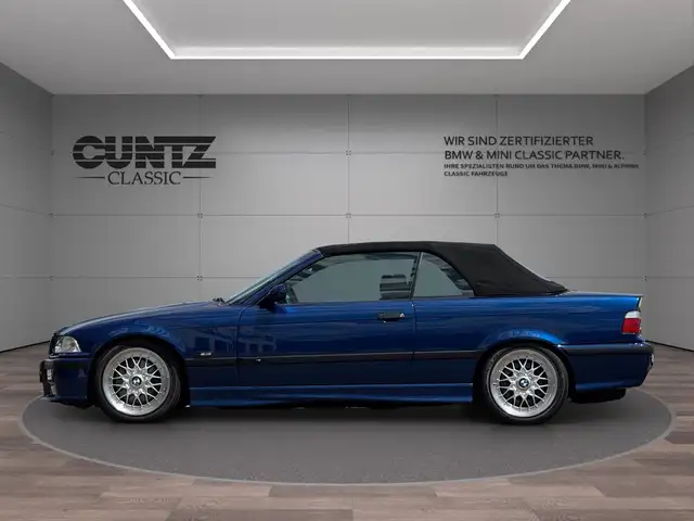 BMW M3 view 8