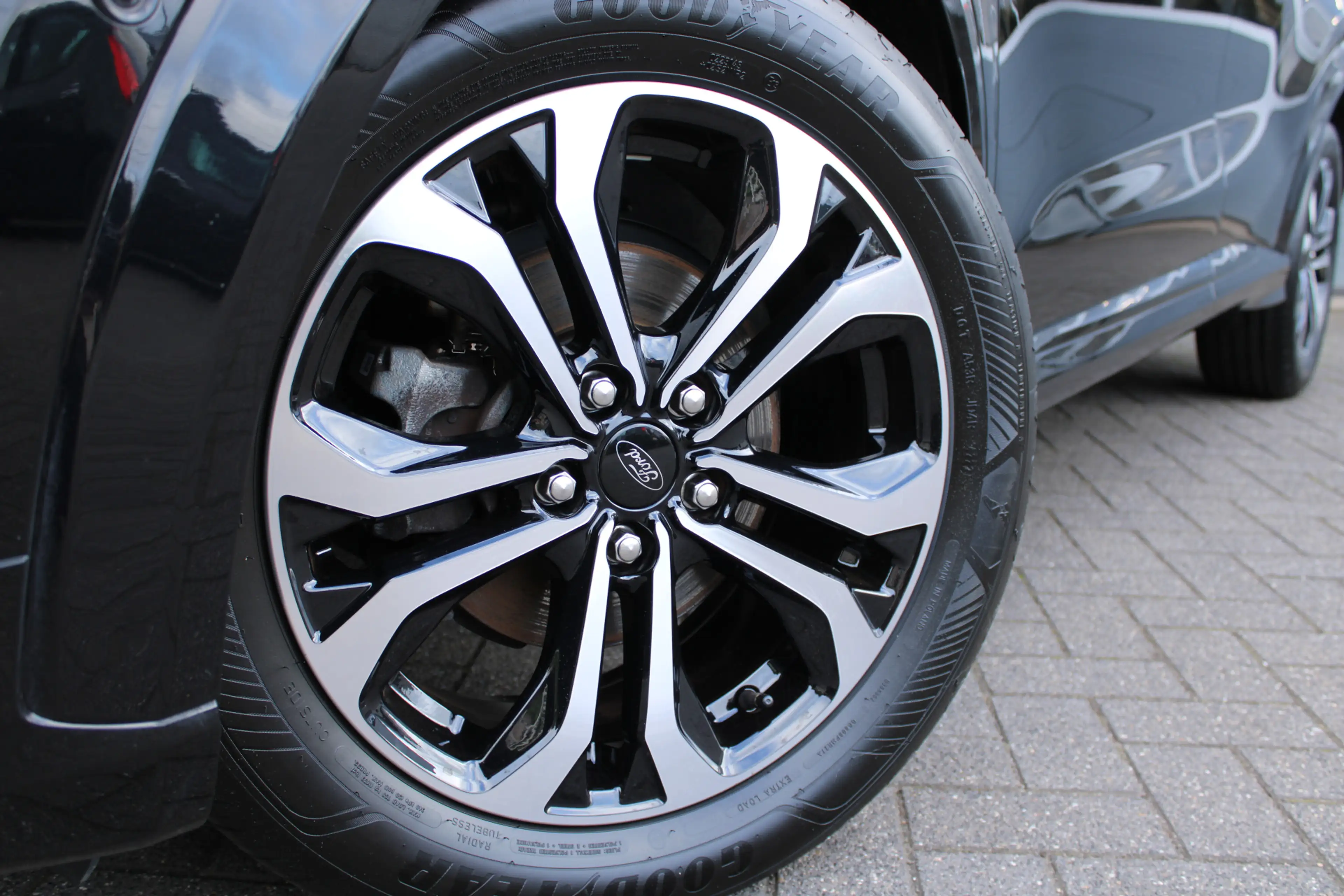 Ford Puma 1.0 EcoBoost Hybrid ST-Line, achteruitrijd camera, — photo 9