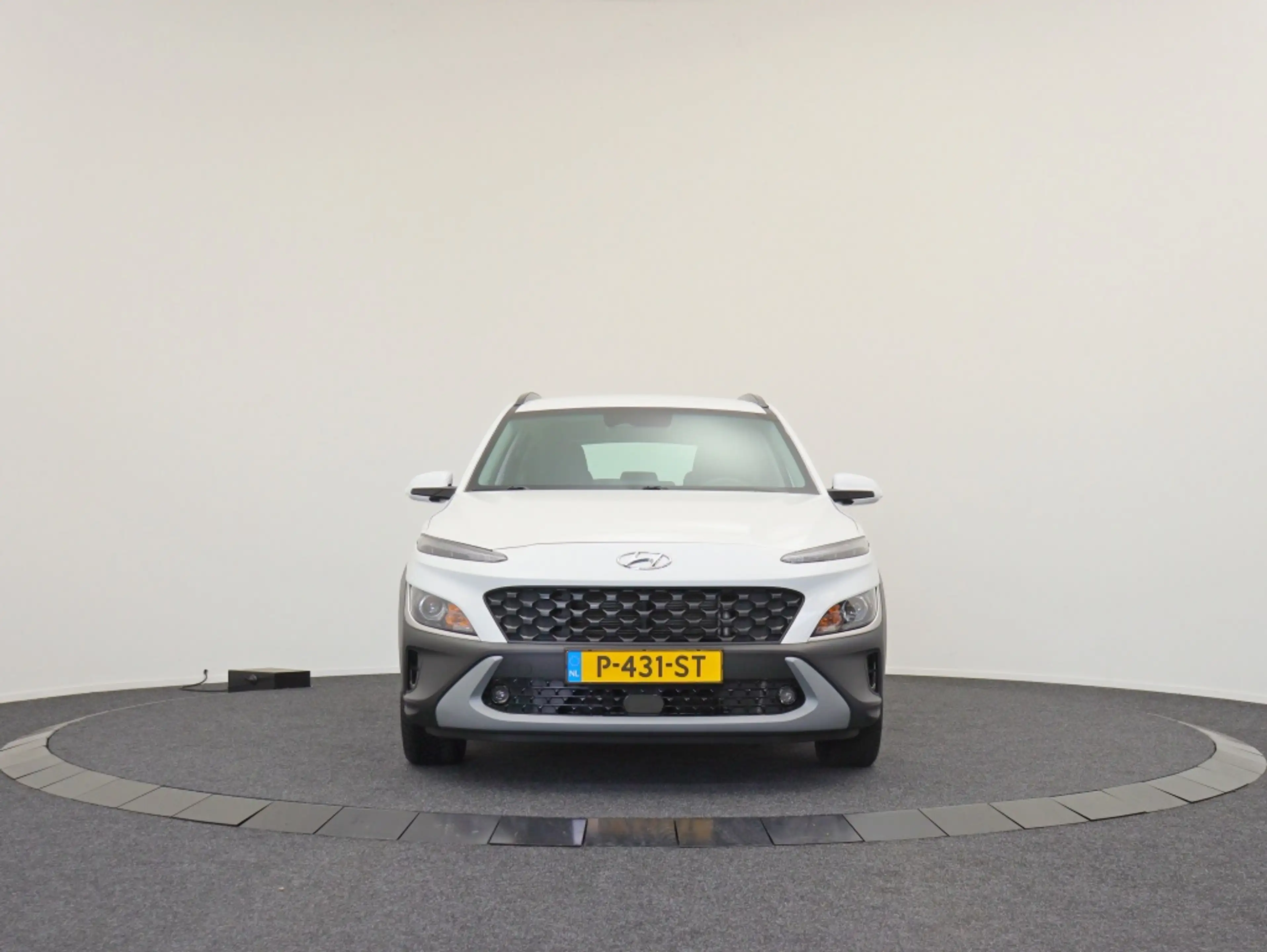 Hyundai KONA 1.6 GDI HEV Comfort Smart | All-seasonbanden | Nav — photo 14