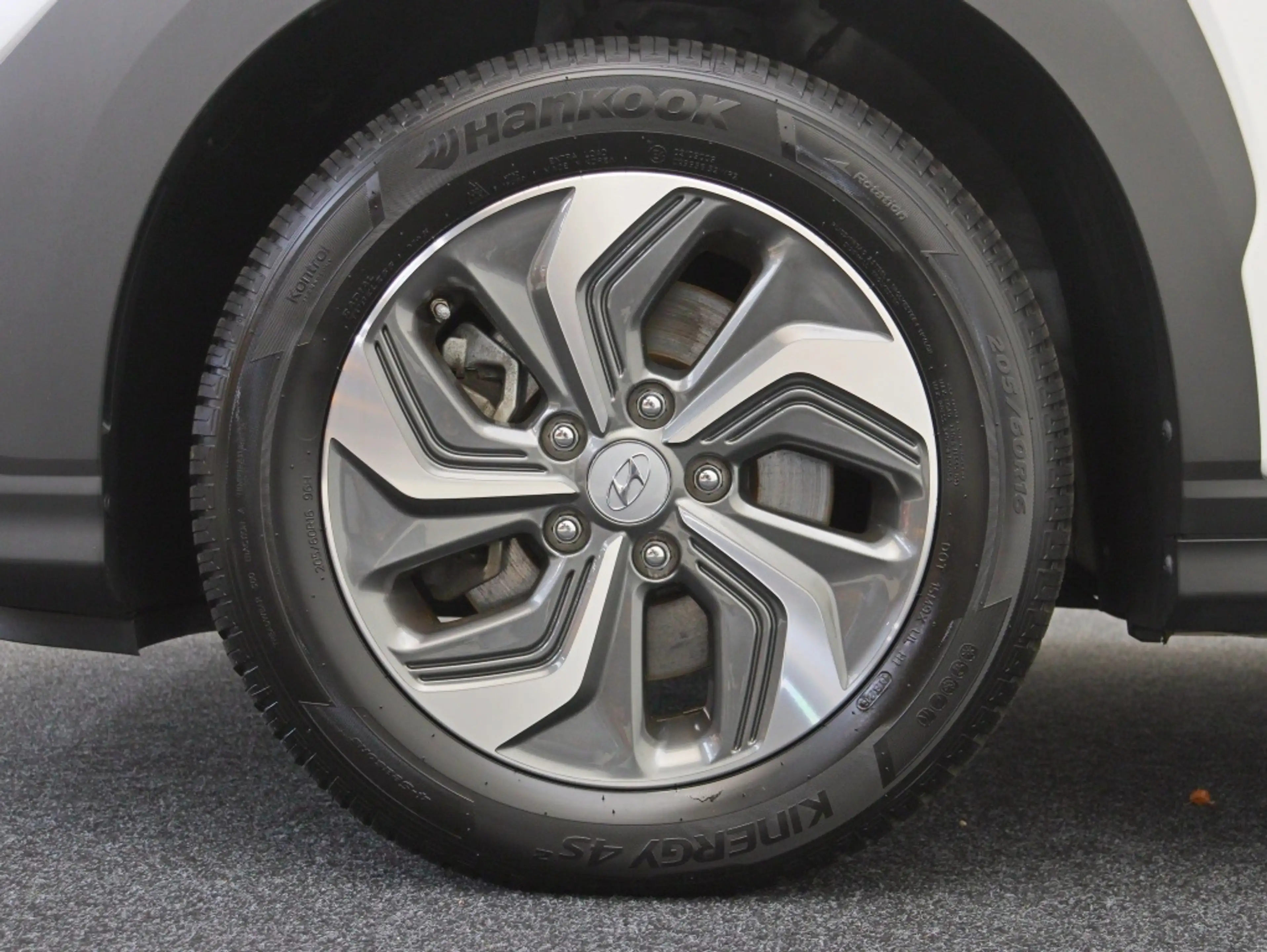 Hyundai KONA 1.6 GDI HEV Comfort Smart | All-seasonbanden | Nav — photo 7