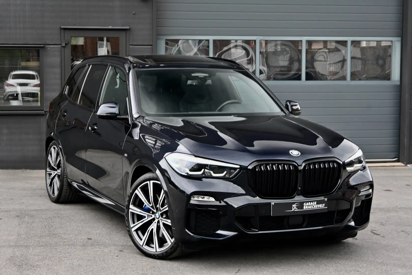 BMW X5 45e - Mpack - H&K - Mseats - Pano - 22" - HUD -BTW Nero - 2