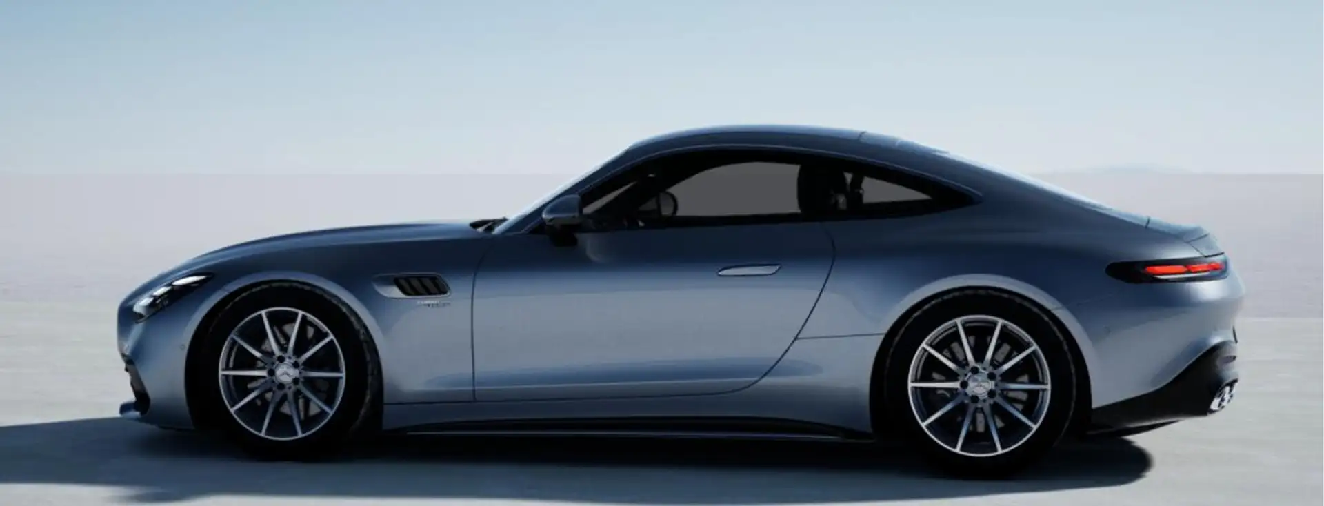 Mercedes-Benz AMG GT 43 Silber - 2