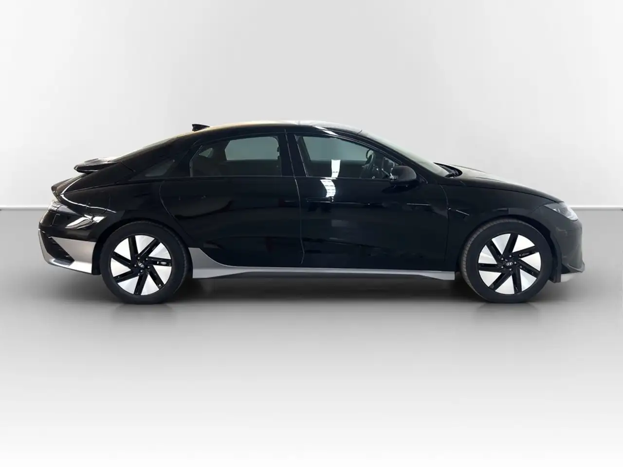 Hyundai Ioniq 6 53kWh Dynamiq LED*NAV*SHZ*ACC*PDC*KAMERA*EL.HEC..., миниатюра 5