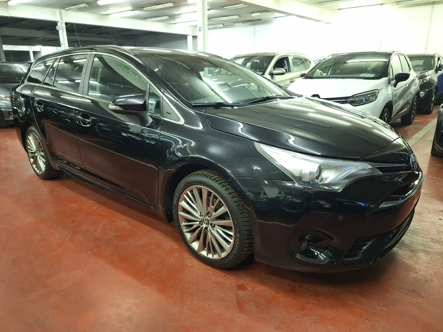 Toyota Avensis SW 1.8i Premium Multidrive S Negru - 1
