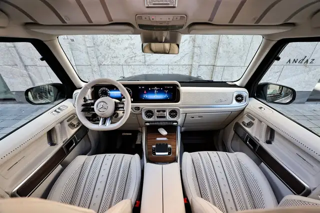 Mercedes-Benz G-Class view 20