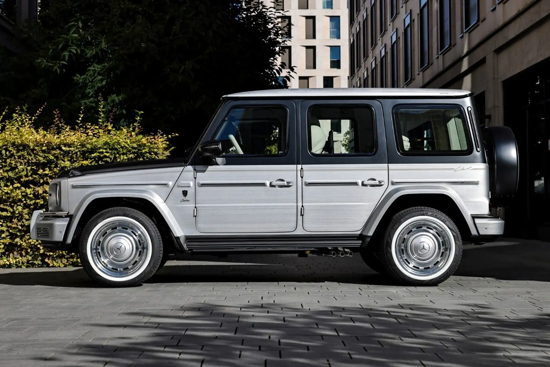 벤츠 G-Class G 63 AMG 2026 실버 사진 2