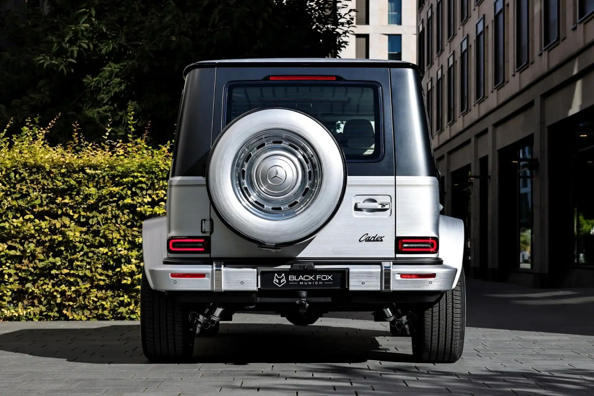 벤츠 G-Class G 63 AMG 2026 실버 사진 4