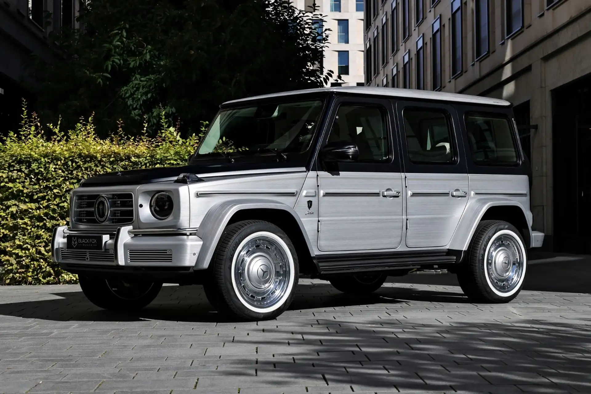 벤츠 G-Class G 63 AMG 2026 실버 사진 1