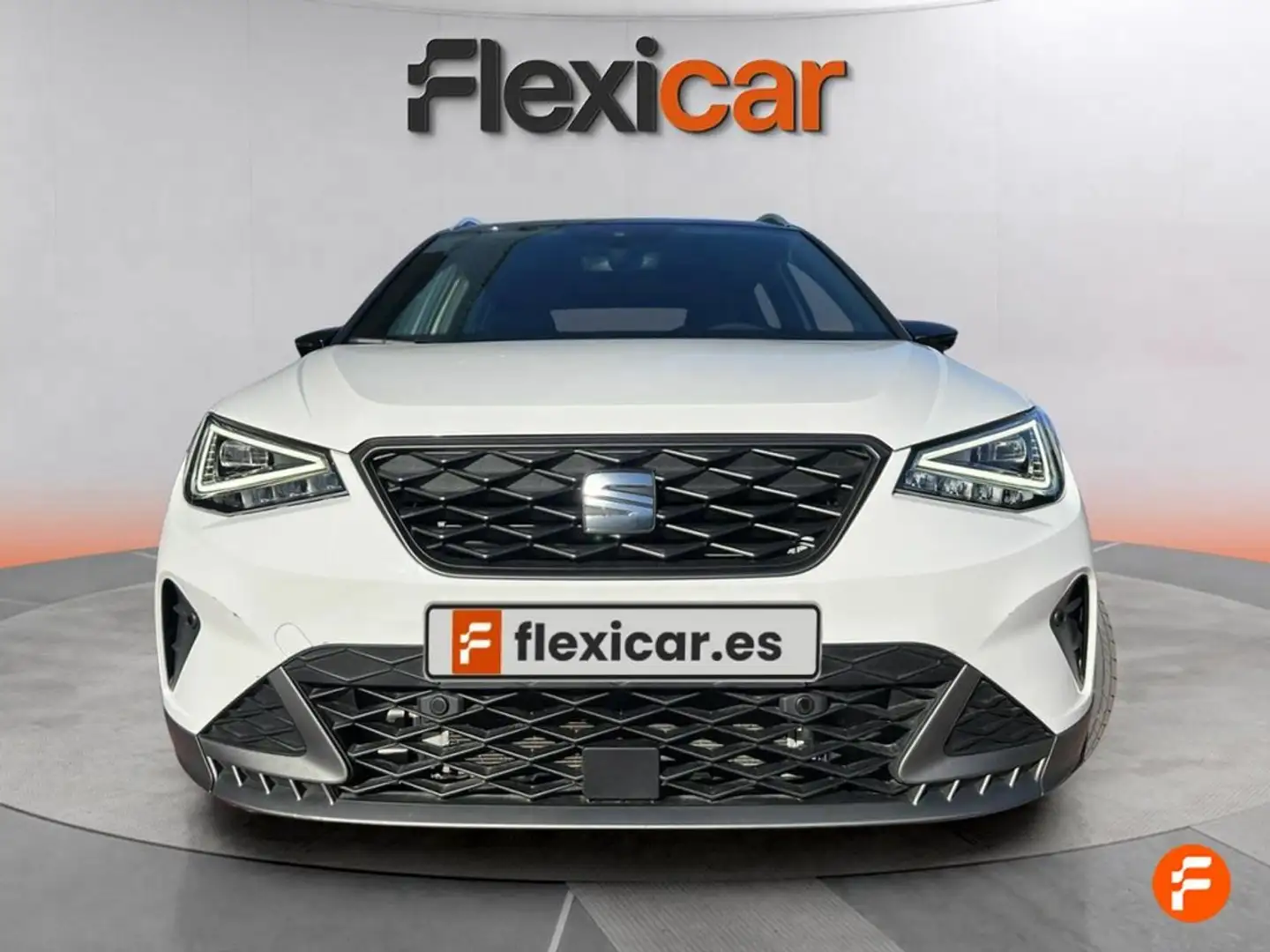 SEAT Arona 1.0 TSI 81kW (110CV) FR Wit - 2